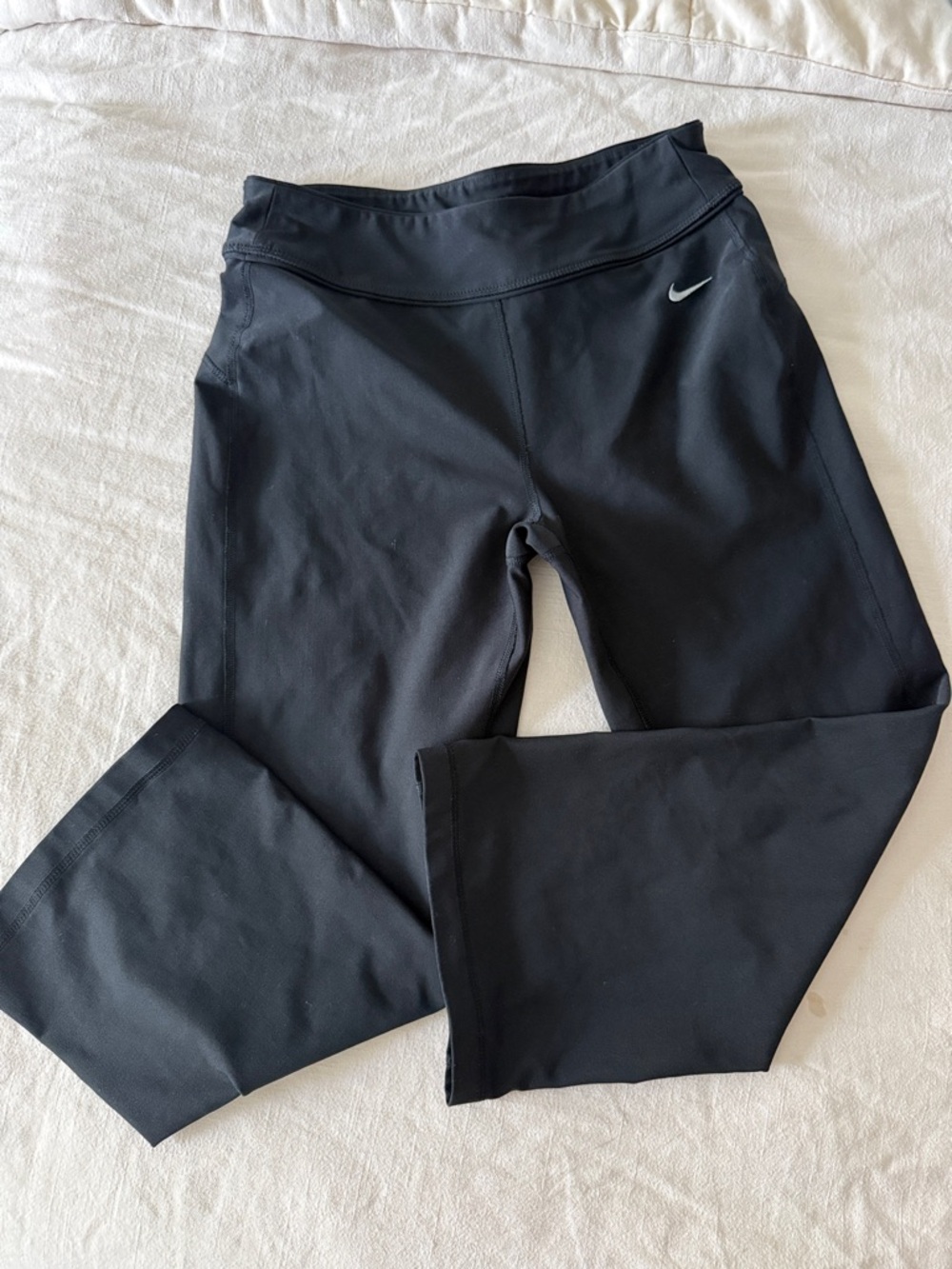 Nike Black Athletic ankle Leggings with Swoosh